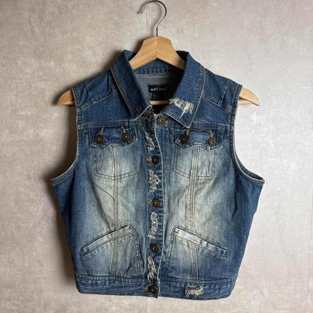 Wet Seal Distressed Denim Vest Medium‎ Wash Juniors Large Button Front Blue